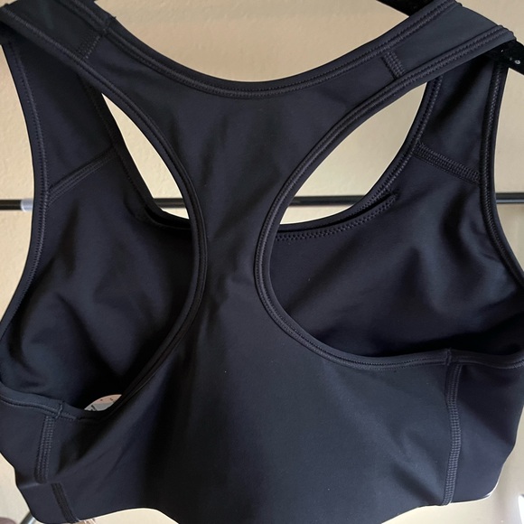 Nike  Black Dri-FIT Sports Bra NWT - Picture 3 of 6